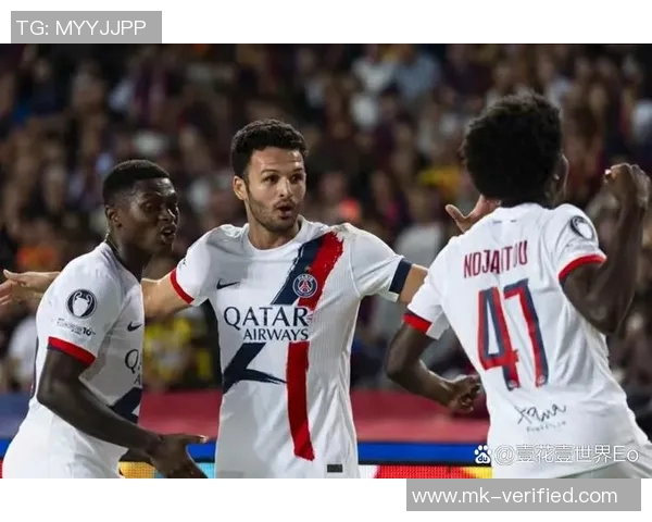 德甲精彩对决里昂3-0战胜巴黎圣日耳曼乌龙球成比赛转折点